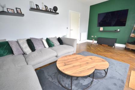 3 bedroom Semi-detached house for sale in Crusoe Road, Kingswood, Hull, HU7