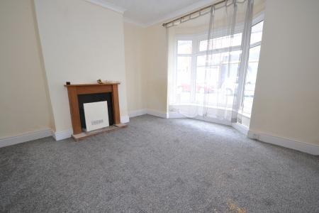 2 bedroom Terraced House for sale in Endymion Street, Kingston upon Hull, HU8