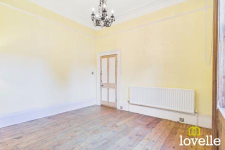 3 bedroom Terraced House for sale in Hutt Street, Kingston upon Hull, HU3