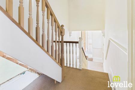 3 bedroom Terraced House for sale in Hutt Street, Kingston upon Hull, HU3