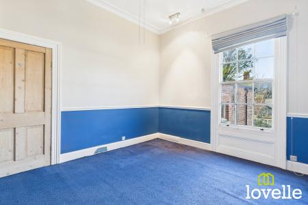 3 bedroom Terraced House for sale in Hutt Street, Kingston upon Hull, HU3