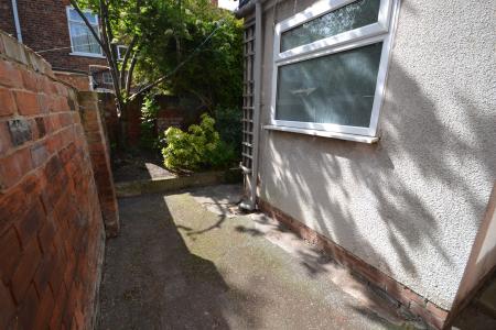 2 bedroom Terraced House for sale in Lanark Street, Hull, HU5