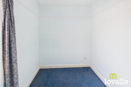 3 bedroom Semi-detached house for sale in Maytree Avenue, Kingston upon Hull, HU8