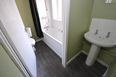 2 bedroom Terraced House for sale in Rustenburg Street, Hull, HU9