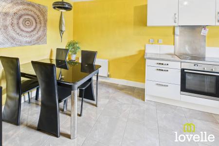 4 bedroom Semi-detached house for sale in Frances Brady Way, Kingston upon Hull, HU9