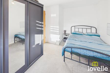 4 bedroom Semi-detached house for sale in Frances Brady Way, Kingston upon Hull, HU9