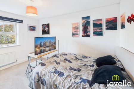 4 bedroom Semi-detached house for sale in Frances Brady Way, Kingston upon Hull, HU9