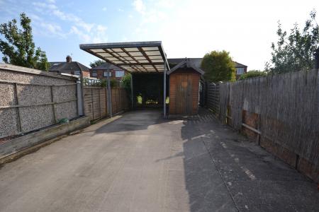 3 bedroom Terraced House to let in Belvedere Road, Hull, HU13