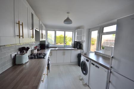 3 bedroom Terraced House to let in Belvedere Road, Hull, HU13