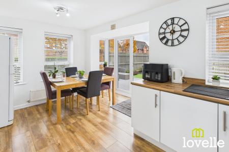 3 bedroom Semi-detached house for sale in Simpson Avenue, Kingston upon Hull, HU8