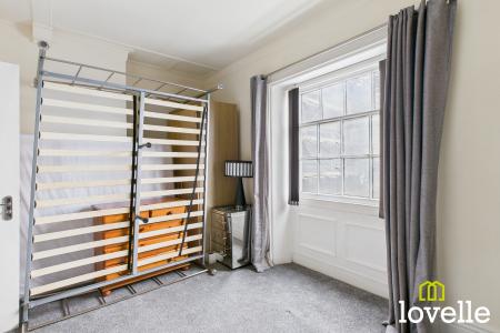 2 bedroom Flat for sale in Wright Street, Hull, HU2