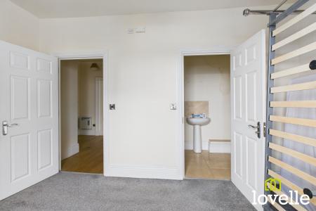 2 bedroom Flat for sale in Wright Street, Hull, HU2