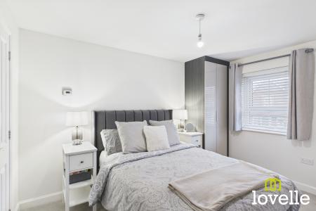 3 bedroom Semi-detached house to let in Jack Harrison Avenue, Cottingham, East Riding of Yorkshire, HU16