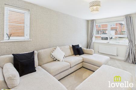 3 bedroom Semi-detached house to let in Jack Harrison Avenue, Cottingham, East Riding of Yorkshire, HU16