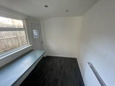 2 bedroom Terraced House to let in Severn Street, Hull, HU8