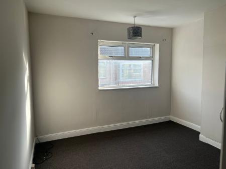 2 bedroom Terraced House to let in Chestnut Avenue, Montrose Street, Hull, HU8