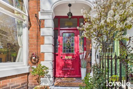 3 bedroom Terraced House for sale in Marlborough Avenue, Kingston upon Hull, HU5