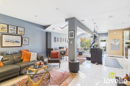 3 bedroom Terraced House for sale in Marlborough Avenue, Kingston upon Hull, HU5