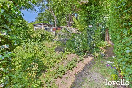 3 bedroom Semi-detached house for sale in Swanland Road, Hessle, East Riding of Yorkshire, HU13