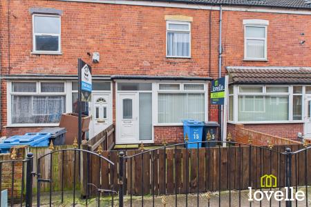 2 bedroom Terraced House to let in Myrtle Avenue, Kingston upon Hull, HU9