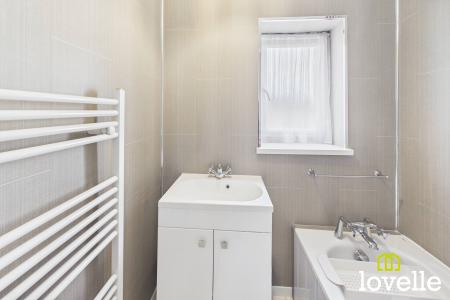 2 bedroom Terraced House for sale in Dent Road, Kingston upon Hull, HU5