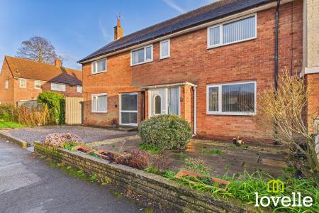 2 bedroom Terraced House for sale in Dent Road, Kingston upon Hull, HU5