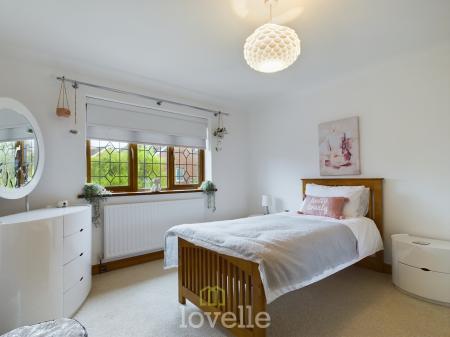 4 bedroom Detached house for sale in Cheltenham Way, Cleethorpes, DN35