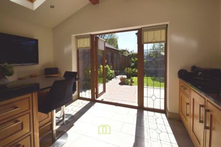 4 bedroom Detached house for sale in Cheltenham Way, Cleethorpes, DN35