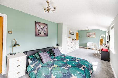 5 bedroom Detached house for sale in Church Lane, Tetney, DN36