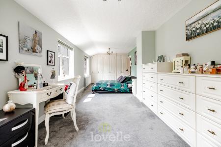 5 bedroom Detached house for sale in Church Lane, Tetney, DN36