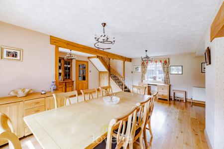 5 bedroom Detached house for sale in Church Lane, Tetney, DN36