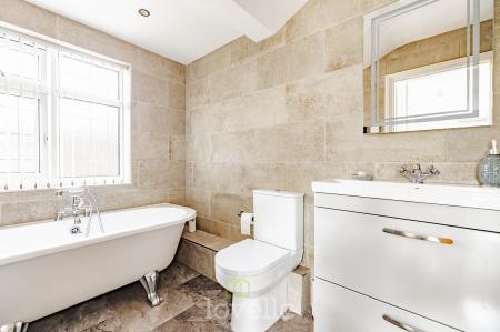 5 bedroom Detached house for sale in Church Lane, Tetney, DN36