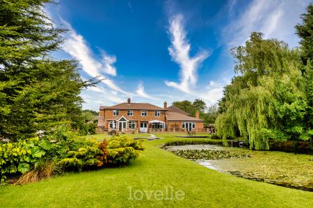 5 bedroom Detached house for sale in Church Lane, Tetney, DN36