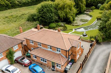 5 bedroom Detached house for sale in Church Lane, Tetney, DN36