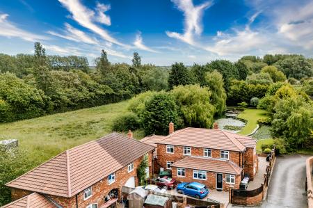 5 bedroom Detached house for sale in Church Lane, Tetney, DN36