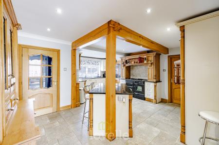 5 bedroom Detached house for sale in Church Lane, Tetney, DN36