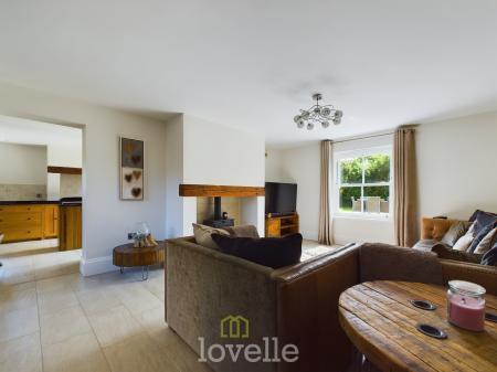 4 bedroom Detached house for sale in Church Lane, Tetney, DN36