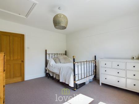 4 bedroom Detached house for sale in Church Lane, Tetney, DN36