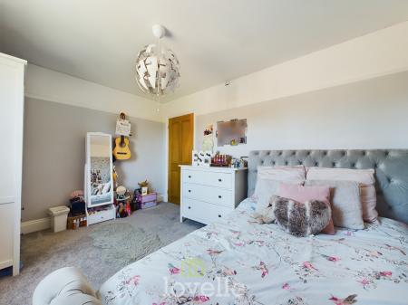 4 bedroom Detached house for sale in Church Lane, Tetney, DN36