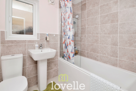 3 bedroom Detached house for sale in Eagle Drive, Humberston, DN36