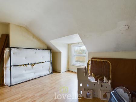 5 bedroom Town house for sale in Harrington Street, Cleethorpes, DN35