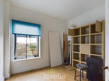 5 bedroom Town house for sale in Harrington Street, Cleethorpes, DN35