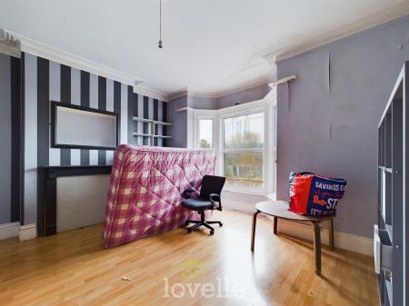 5 bedroom Town house for sale in Harrington Street, Cleethorpes, DN35