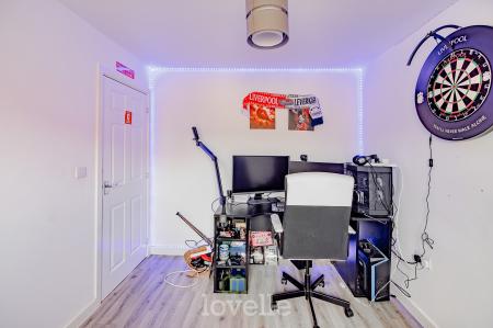 3 bedroom Semi-detached house for sale in Heathland Way, Humberston, DN36