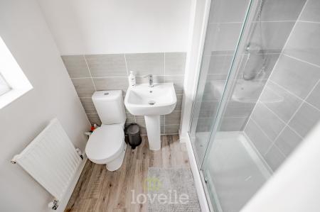 3 bedroom Semi-detached house for sale in Heathland Way, Humberston, DN36