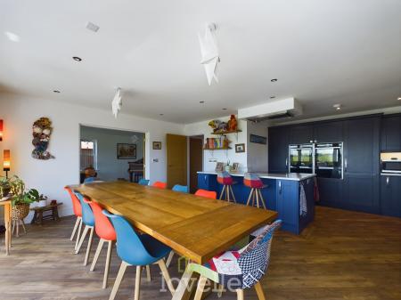 Holton Road, Tetney, DN36