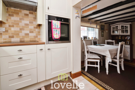 4 bedroom Detached house for sale in Ings Lane, North Cotes, DN36