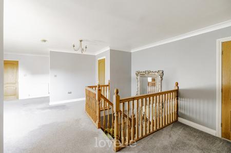 4 bedroom Detached house for sale in Kempton Vale, Cleethorpes, DN35