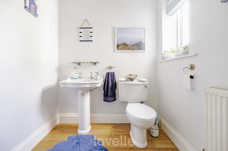 4 bedroom Detached house for sale in Kempton Vale, Cleethorpes, DN35