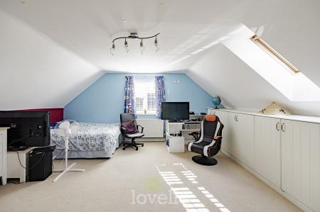 4 bedroom Detached house for sale in Kempton Vale, Cleethorpes, DN35